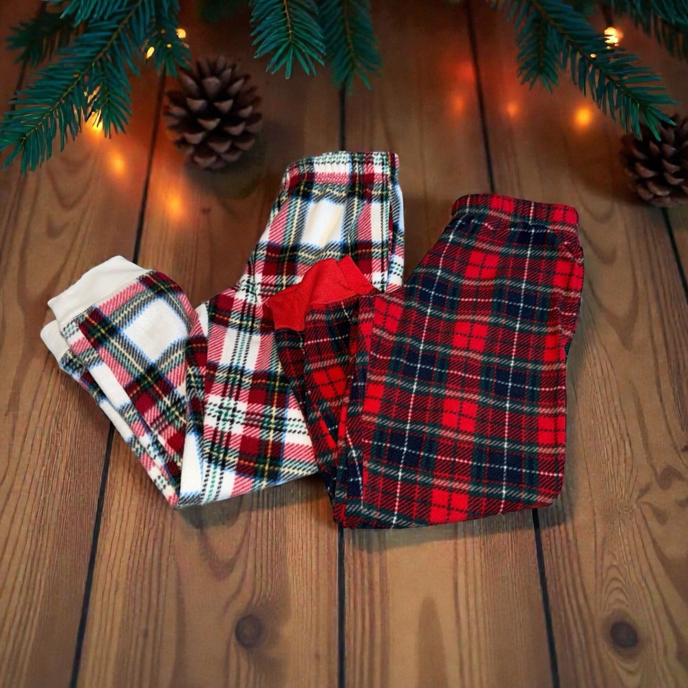 Old Navy Kids Plaid Pajama Bottoms - Unisex (S 6/7)